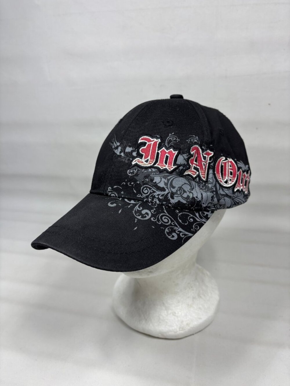 VTG In-N-Out Burger Hat Black Filigree Scrollwork Embroidered Strapback Y2K Cap